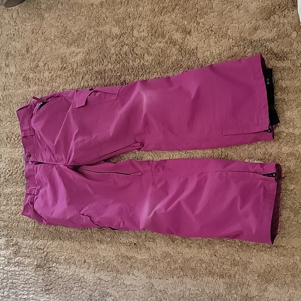 Snowboard pants